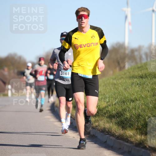 06.04.2025 - 44. Internationalen Wilhelmsburger Insellauf Jannik Wohlers http://msf.ph/oto/7603536 06.04.2025 09:21:08 Laufen 3161 meine-sportfotos.de