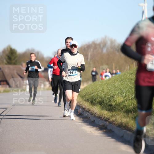 06.04.2025 - 44. Internationalen Wilhelmsburger Insellauf Jannik Wohlers http://msf.ph/oto/7603724 06.04.2025 09:21:16 Laufen 3, 4417, 2203 meine-sportfotos.de