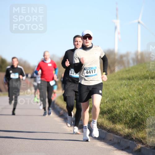 06.04.2025 - 44. Internationalen Wilhelmsburger Insellauf Jannik Wohlers http://msf.ph/oto/7603789 06.04.2025 09:21:19 Laufen 3294, 4417 meine-sportfotos.de