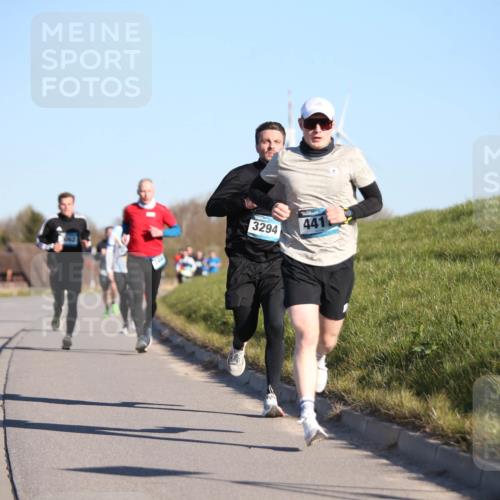 06.04.2025 - 44. Internationalen Wilhelmsburger Insellauf Jannik Wohlers http://msf.ph/oto/7603830 06.04.2025 09:21:20 Laufen 3294, 441 meine-sportfotos.de
