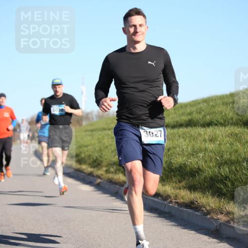 06.04.2025 - 44. Internationalen Wilhelmsburger Insellauf Jannik Wohlers http://msf.ph/oto/7604220 06.04.2025 09:21:42 Laufen 5030, 3027 meine-sportfotos.de