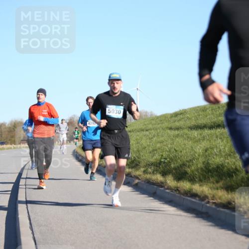 06.04.2025 - 44. Internationalen Wilhelmsburger Insellauf Jannik Wohlers http://msf.ph/oto/7604226 06.04.2025 09:21:42 Laufen 4292, 5030, 3027 meine-sportfotos.de