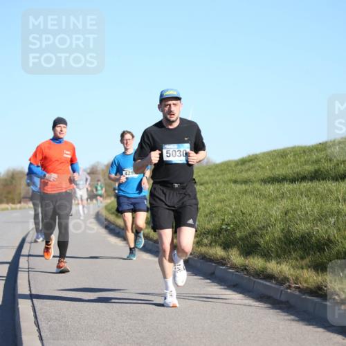06.04.2025 - 44. Internationalen Wilhelmsburger Insellauf Jannik Wohlers http://msf.ph/oto/7604248 06.04.2025 09:21:42 Laufen 429, 5030 meine-sportfotos.de