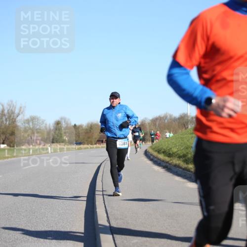 06.04.2025 - 44. Internationalen Wilhelmsburger Insellauf Jannik Wohlers http://msf.ph/oto/7604320 06.04.2025 09:21:45 Laufen 4081 meine-sportfotos.de
