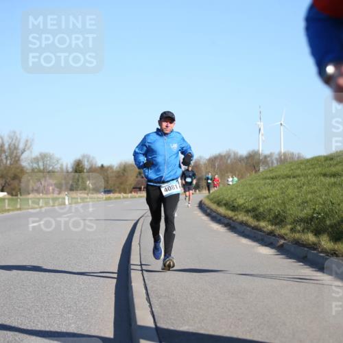 06.04.2025 - 44. Internationalen Wilhelmsburger Insellauf Jannik Wohlers http://msf.ph/oto/7604327 06.04.2025 09:21:45 Laufen 4081 meine-sportfotos.de