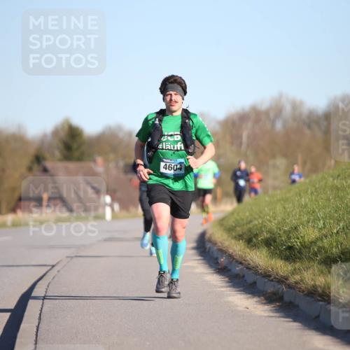 06.04.2025 - 44. Internationalen Wilhelmsburger Insellauf Jannik Wohlers http://msf.ph/oto/7604533 06.04.2025 09:21:56 Laufen 4604 meine-sportfotos.de