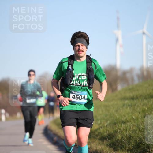 06.04.2025 - 44. Internationalen Wilhelmsburger Insellauf Jannik Wohlers http://msf.ph/oto/7604552 06.04.2025 09:21:58 Laufen 4604 meine-sportfotos.de