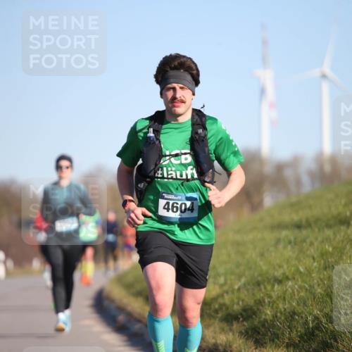 06.04.2025 - 44. Internationalen Wilhelmsburger Insellauf Jannik Wohlers http://msf.ph/oto/7604556 06.04.2025 09:21:58 Laufen 4604 meine-sportfotos.de