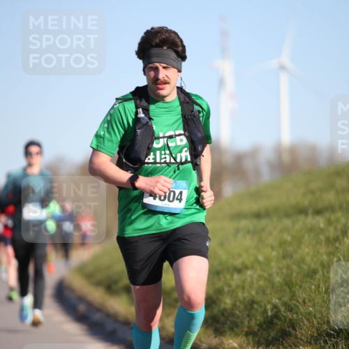 06.04.2025 - 44. Internationalen Wilhelmsburger Insellauf Jannik Wohlers http://msf.ph/oto/7604565 06.04.2025 09:21:58 Laufen 004 meine-sportfotos.de
