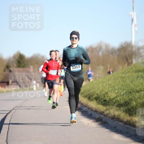 06.04.2025 - 44. Internationalen Wilhelmsburger Insellauf Jannik Wohlers http://msf.ph/oto/7604585 06.04.2025 09:22:00 Laufen 3553, 3353 meine-sportfotos.de