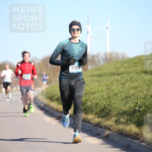 06.04.2025 - 44. Internationalen Wilhelmsburger Insellauf Jannik Wohlers http://msf.ph/oto/7604601 06.04.2025 09:22:02 Laufen 3553, 3353 meine-sportfotos.de