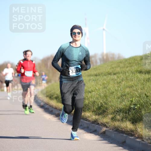 06.04.2025 - 44. Internationalen Wilhelmsburger Insellauf Jannik Wohlers http://msf.ph/oto/7604605 06.04.2025 09:22:02 Laufen 3353 meine-sportfotos.de