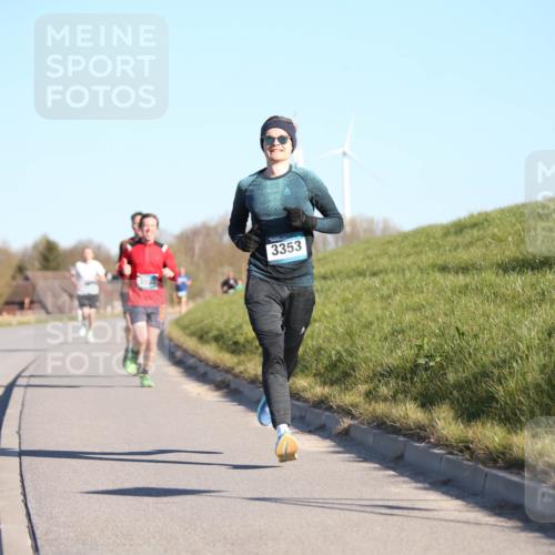 06.04.2025 - 44. Internationalen Wilhelmsburger Insellauf Jannik Wohlers http://msf.ph/oto/7604615 06.04.2025 09:22:02 Laufen 3353 meine-sportfotos.de