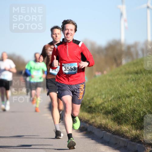 06.04.2025 - 44. Internationalen Wilhelmsburger Insellauf Jannik Wohlers http://msf.ph/oto/7604655 06.04.2025 09:22:04 Laufen 3553 meine-sportfotos.de