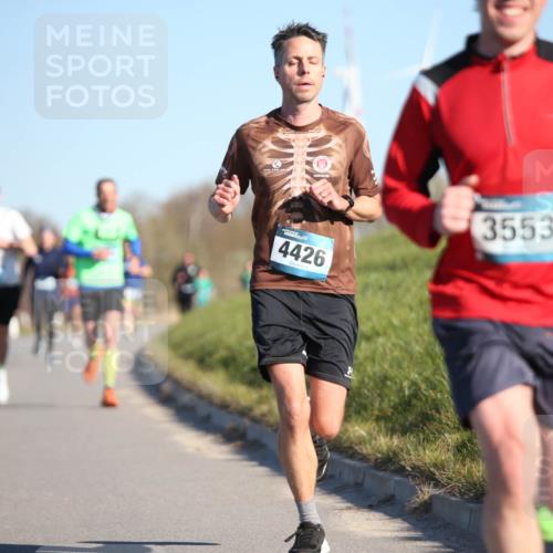 06.04.2025 - 44. Internationalen Wilhelmsburger Insellauf Jannik Wohlers http://msf.ph/oto/7604681 06.04.2025 09:22:06 Laufen 4426, 3553 meine-sportfotos.de