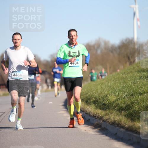 06.04.2025 - 44. Internationalen Wilhelmsburger Insellauf Jannik Wohlers http://msf.ph/oto/7604725 06.04.2025 09:22:08 Laufen 4464, 4404 meine-sportfotos.de
