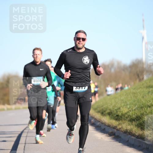 06.04.2025 - 44. Internationalen Wilhelmsburger Insellauf Jannik Wohlers http://msf.ph/oto/7604992 06.04.2025 09:22:26 Laufen 4608, 3517 meine-sportfotos.de