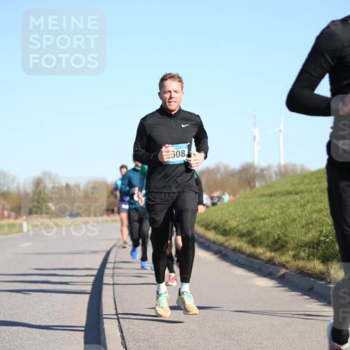 06.04.2025 - 44. Internationalen Wilhelmsburger Insellauf Jannik Wohlers http://msf.ph/oto/7605034 06.04.2025 09:22:29 Laufen 508, 5517 meine-sportfotos.de