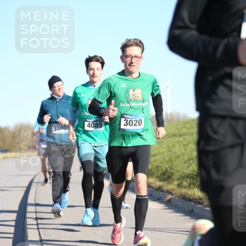 06.04.2025 - 44. Internationalen Wilhelmsburger Insellauf Jannik Wohlers http://msf.ph/oto/7605060 06.04.2025 09:22:30 Laufen 3395, 4085, 3020, 08 meine-sportfotos.de