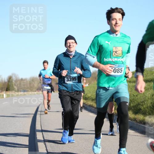 06.04.2025 - 44. Internationalen Wilhelmsburger Insellauf Jannik Wohlers http://msf.ph/oto/7605096 06.04.2025 09:22:31 Laufen 3395, 085, 302 meine-sportfotos.de