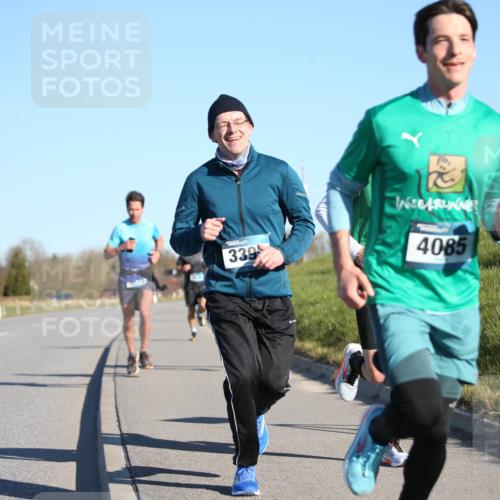 06.04.2025 - 44. Internationalen Wilhelmsburger Insellauf Jannik Wohlers http://msf.ph/oto/7605105 06.04.2025 09:22:32 Laufen 339, 4085 meine-sportfotos.de