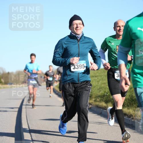 06.04.2025 - 44. Internationalen Wilhelmsburger Insellauf Jannik Wohlers http://msf.ph/oto/7605116 06.04.2025 09:22:32 Laufen 3395, 39, 4085 meine-sportfotos.de