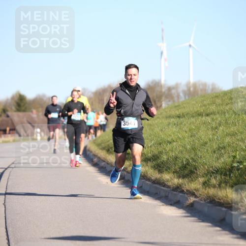 06.04.2025 - 44. Internationalen Wilhelmsburger Insellauf Jannik Wohlers http://msf.ph/oto/7605261 06.04.2025 09:22:38 Laufen 3250, 3541 meine-sportfotos.de