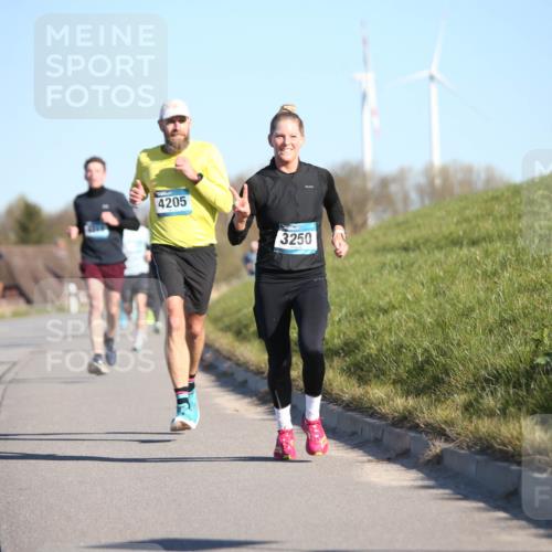 06.04.2025 - 44. Internationalen Wilhelmsburger Insellauf Jannik Wohlers http://msf.ph/oto/7605289 06.04.2025 09:22:42 Laufen 4205, 3250 meine-sportfotos.de