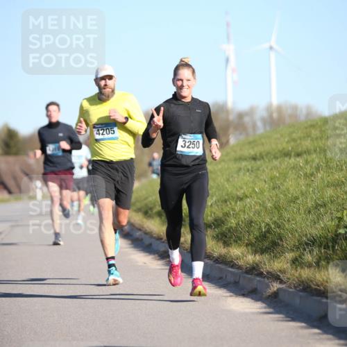 06.04.2025 - 44. Internationalen Wilhelmsburger Insellauf Jannik Wohlers http://msf.ph/oto/7605291 06.04.2025 09:22:42 Laufen 4205, 3250 meine-sportfotos.de