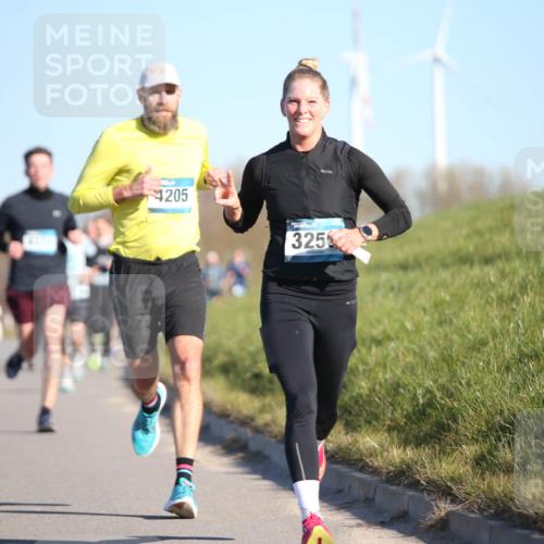 06.04.2025 - 44. Internationalen Wilhelmsburger Insellauf Jannik Wohlers http://msf.ph/oto/7605296 06.04.2025 09:22:42 Laufen 4205, 325 meine-sportfotos.de