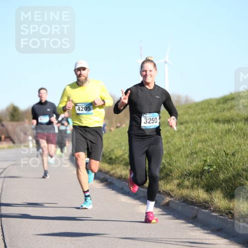 06.04.2025 - 44. Internationalen Wilhelmsburger Insellauf Jannik Wohlers http://msf.ph/oto/7605303 06.04.2025 09:22:43 Laufen 4205, 3250 meine-sportfotos.de