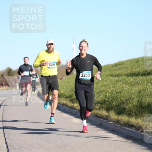 06.04.2025 - 44. Internationalen Wilhelmsburger Insellauf Jannik Wohlers http://msf.ph/oto/7605313 06.04.2025 09:22:43 Laufen 4205, 3250 meine-sportfotos.de