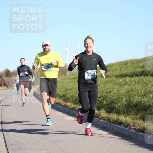 06.04.2025 - 44. Internationalen Wilhelmsburger Insellauf Jannik Wohlers http://msf.ph/oto/7605319 06.04.2025 09:22:43 Laufen 4205, 3250 meine-sportfotos.de
