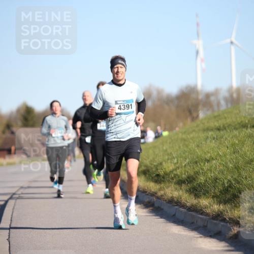 06.04.2025 - 44. Internationalen Wilhelmsburger Insellauf Jannik Wohlers http://msf.ph/oto/7605380 06.04.2025 09:22:48 Laufen 5748, 344, 4391 meine-sportfotos.de