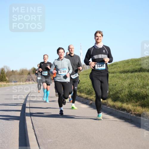 06.04.2025 - 44. Internationalen Wilhelmsburger Insellauf Jannik Wohlers http://msf.ph/oto/7609062 06.04.2025 09:22:53 Laufen 3748, 4424, 4496, 3448 meine-sportfotos.de