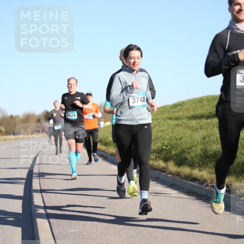 06.04.2025 - 44. Internationalen Wilhelmsburger Insellauf Jannik Wohlers http://msf.ph/oto/7609076 06.04.2025 09:22:53 Laufen 4424, 505, 3748, 3448 meine-sportfotos.de