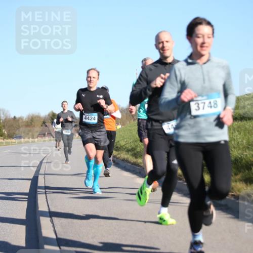 06.04.2025 - 44. Internationalen Wilhelmsburger Insellauf Jannik Wohlers http://msf.ph/oto/7609078 06.04.2025 09:22:54 Laufen 3836, 4424, 3748 meine-sportfotos.de