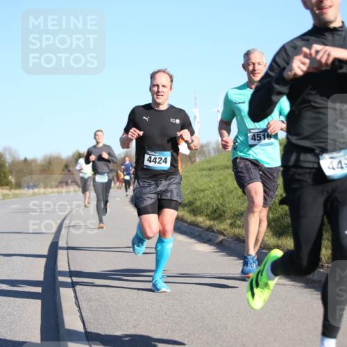 06.04.2025 - 44. Internationalen Wilhelmsburger Insellauf Jannik Wohlers http://msf.ph/oto/7609083 06.04.2025 09:22:55 Laufen 1836, 4424, 10, 4516, 4496 meine-sportfotos.de