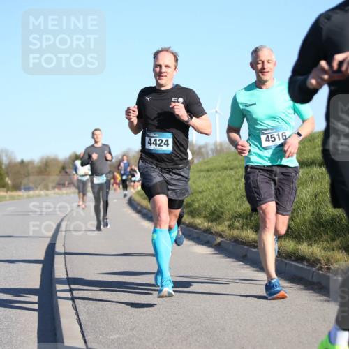 06.04.2025 - 44. Internationalen Wilhelmsburger Insellauf Jannik Wohlers http://msf.ph/oto/7609087 06.04.2025 09:22:55 Laufen 4424, 4516, 4496 meine-sportfotos.de