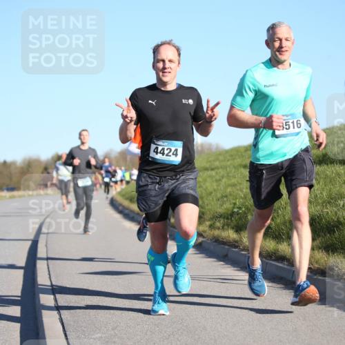 06.04.2025 - 44. Internationalen Wilhelmsburger Insellauf Jannik Wohlers http://msf.ph/oto/7609093 06.04.2025 09:22:55 Laufen 4424, 10, 516 meine-sportfotos.de