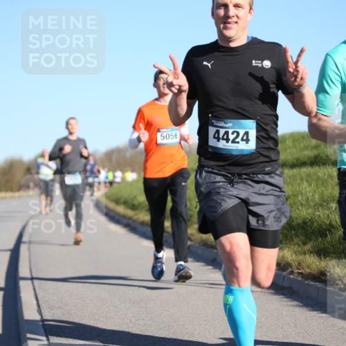 06.04.2025 - 44. Internationalen Wilhelmsburger Insellauf Jannik Wohlers http://msf.ph/oto/7609098 06.04.2025 09:22:56 Laufen 5056, 4424, 516 meine-sportfotos.de