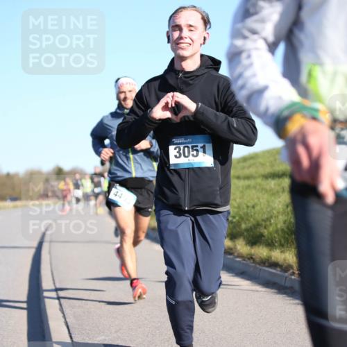 06.04.2025 - 44. Internationalen Wilhelmsburger Insellauf Jannik Wohlers http://msf.ph/oto/7609156 06.04.2025 09:23:04 Laufen 44, 3051, 4327 meine-sportfotos.de
