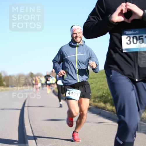 06.04.2025 - 44. Internationalen Wilhelmsburger Insellauf Jannik Wohlers http://msf.ph/oto/7609172 06.04.2025 09:23:04 Laufen 4493, 3051 meine-sportfotos.de
