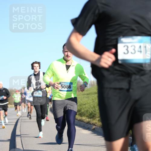 06.04.2025 - 44. Internationalen Wilhelmsburger Insellauf Jannik Wohlers http://msf.ph/oto/7609299 06.04.2025 09:23:19 Laufen 4013, 4136, 5086, 3341 meine-sportfotos.de