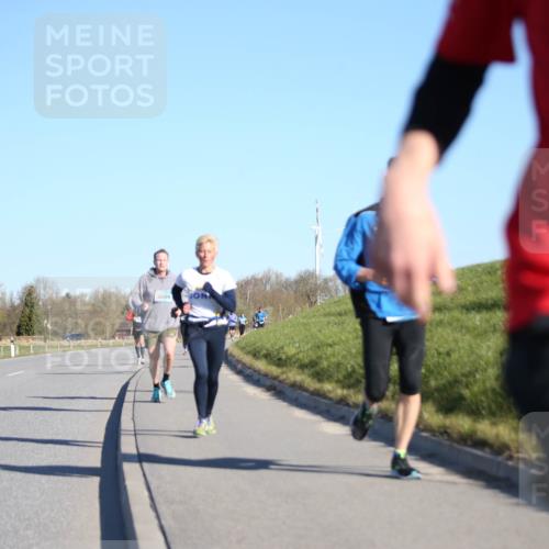 06.04.2025 - 44. Internationalen Wilhelmsburger Insellauf Jannik Wohlers http://msf.ph/oto/7609471 06.04.2025 09:23:33 Laufen 3099 meine-sportfotos.de