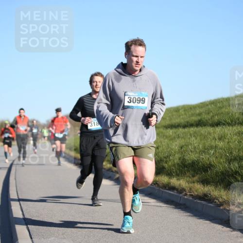 06.04.2025 - 44. Internationalen Wilhelmsburger Insellauf Jannik Wohlers http://msf.ph/oto/7609498 06.04.2025 09:23:36 Laufen 318, 3099 meine-sportfotos.de