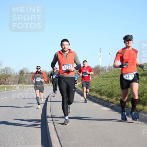 06.04.2025 - 44. Internationalen Wilhelmsburger Insellauf Jannik Wohlers http://msf.ph/oto/7609532 06.04.2025 09:23:40 Laufen 3884, 5032, 382, 3049, 4305 meine-sportfotos.de