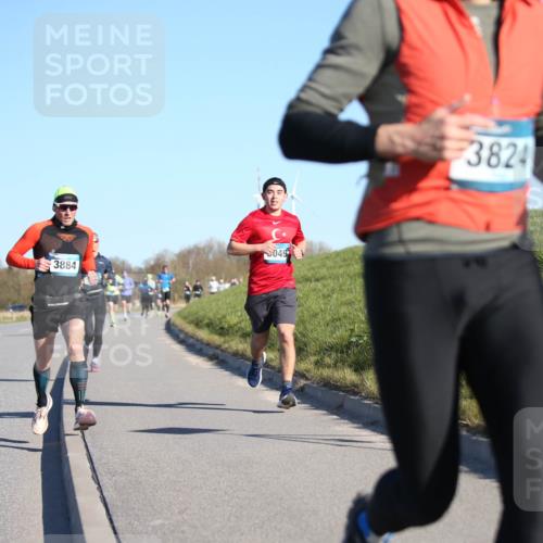 06.04.2025 - 44. Internationalen Wilhelmsburger Insellauf Jannik Wohlers http://msf.ph/oto/7609548 06.04.2025 09:23:41 Laufen 3884, 049, 3824 meine-sportfotos.de