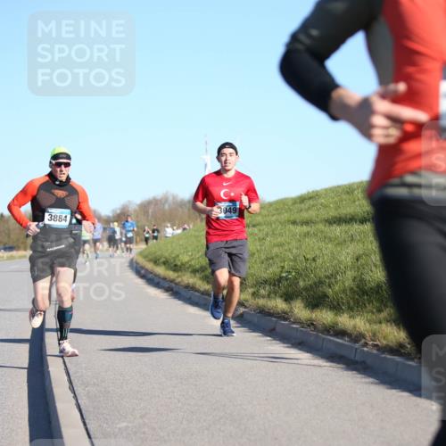 06.04.2025 - 44. Internationalen Wilhelmsburger Insellauf Jannik Wohlers http://msf.ph/oto/7609552 06.04.2025 09:23:41 Laufen 3884, 3049, 3824 meine-sportfotos.de