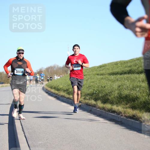 06.04.2025 - 44. Internationalen Wilhelmsburger Insellauf Jannik Wohlers http://msf.ph/oto/7609555 06.04.2025 09:23:42 Laufen 3884, 3049, 38 meine-sportfotos.de